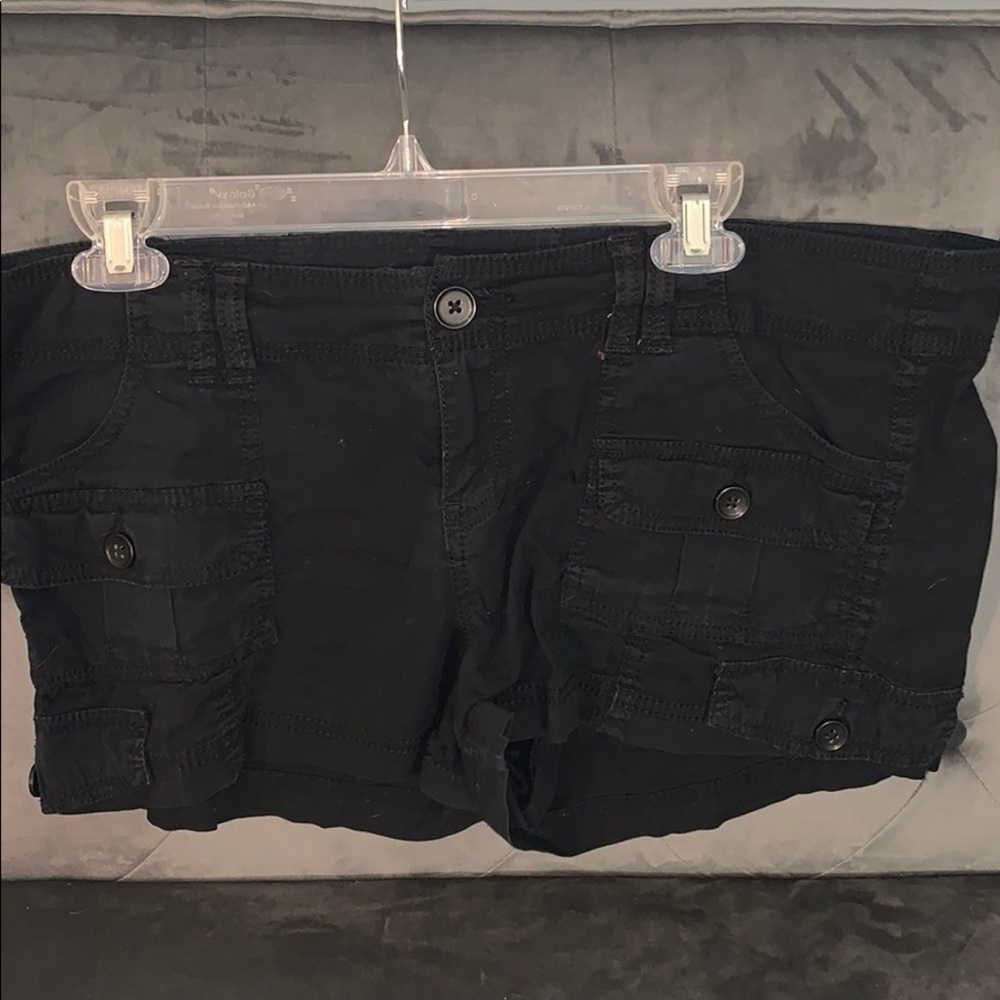 black cargo shorts